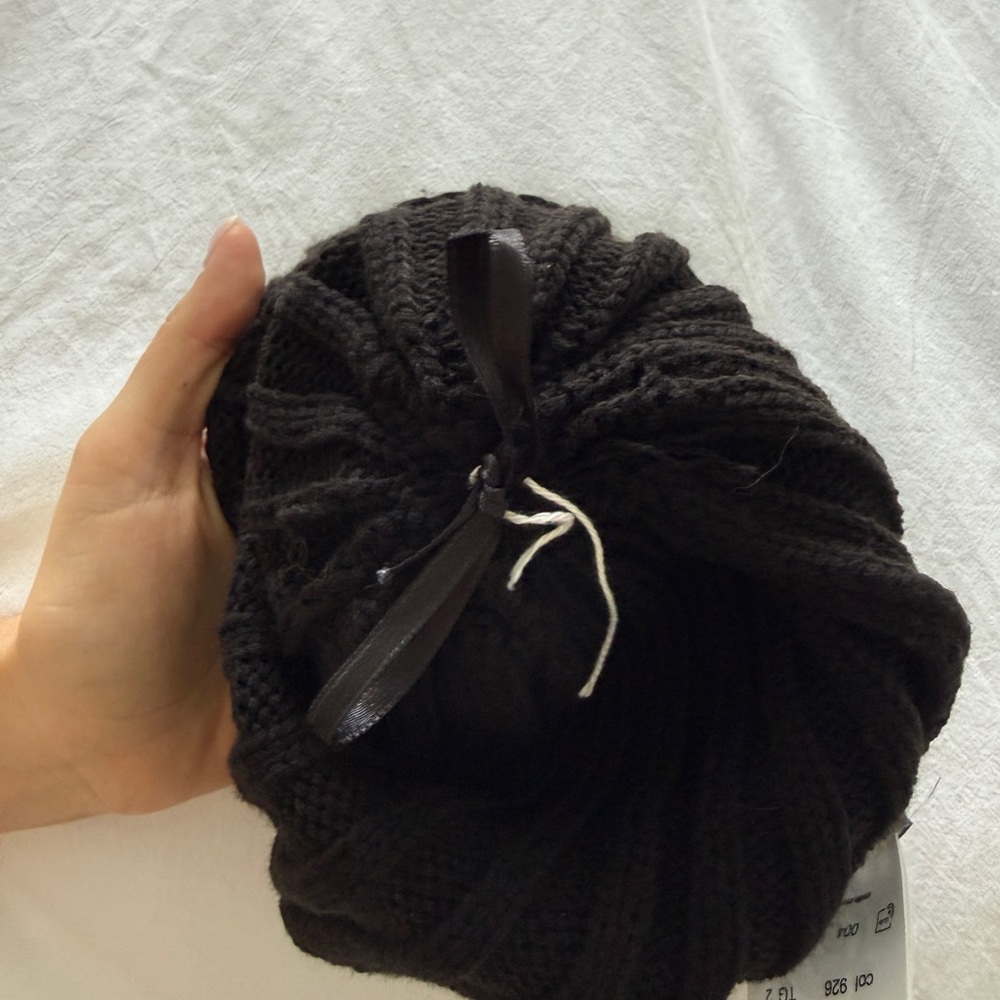 Moncler Black Beanie with Tan Fur Pom - Picture 6 of 6